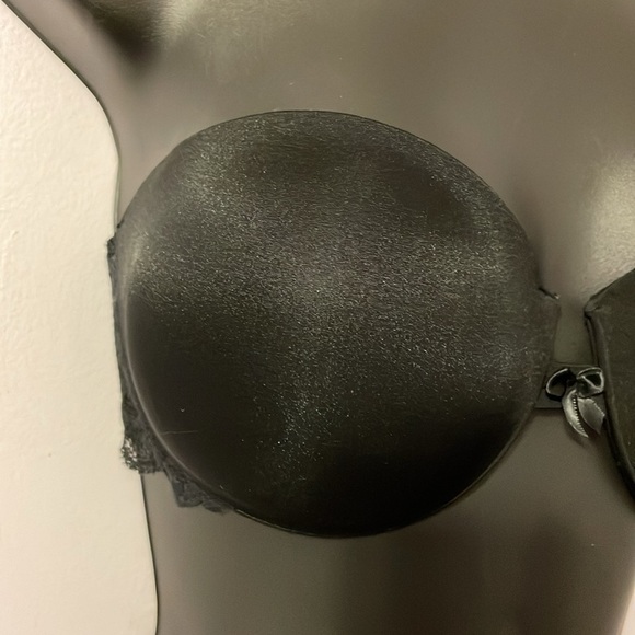 Victoria’s Secret Angels Black Strapless Side Lace Detail Bra size 34D - Picture 5 of 15